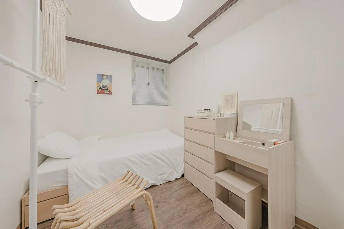 201 Cheongdam Full-Furnished Premium Villa 3 Room Seoul Holiday home