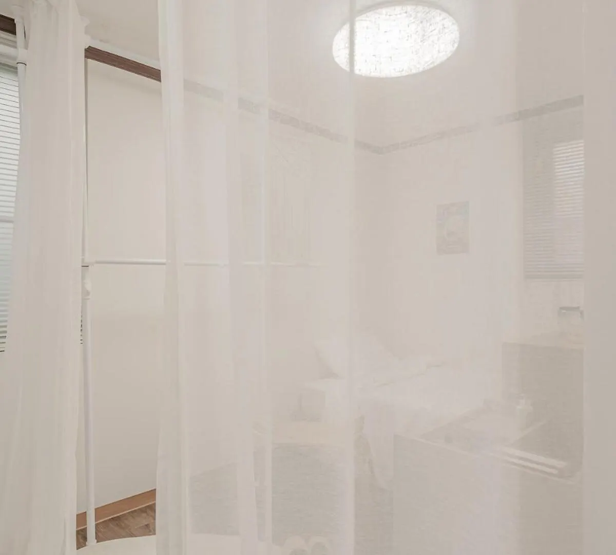 201 Cheongdam Full-Furnished Premium Villa 3 Room Seoul 0*,