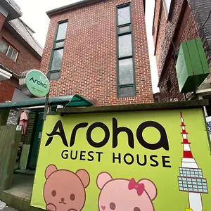  Hostal Aroha Station
